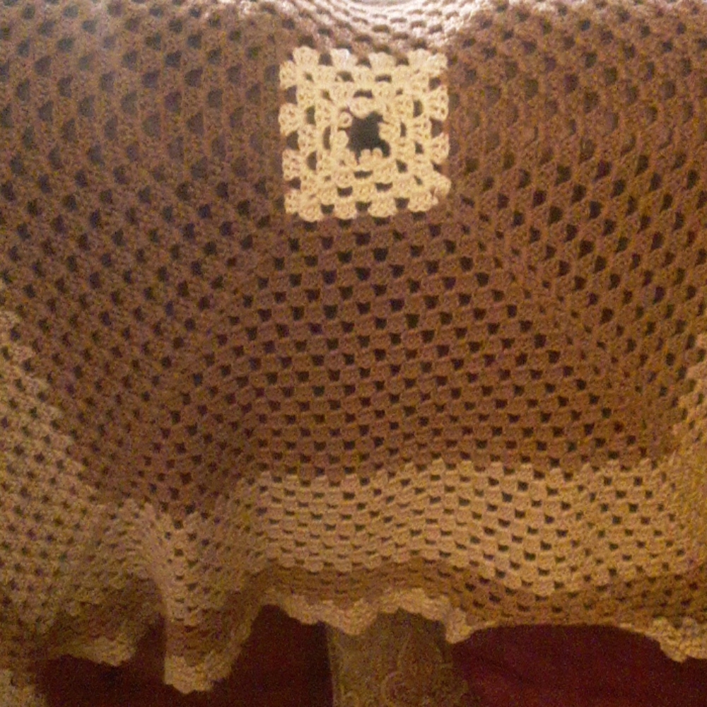 Crochet throw